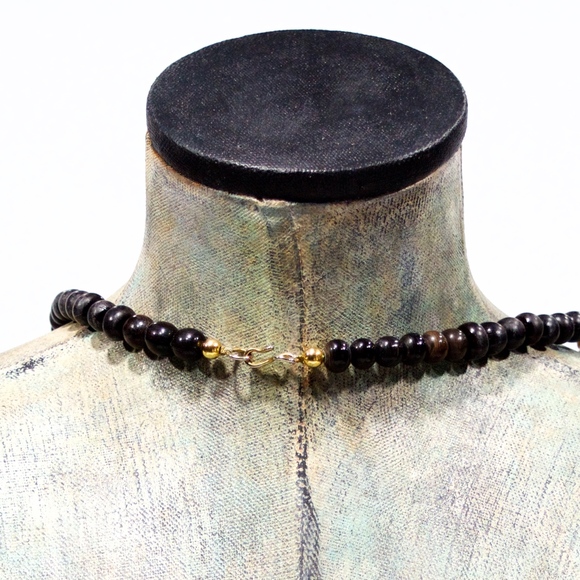 VTG 80's Large Natural Horn and Resin Necklace - Picture 2 of 2